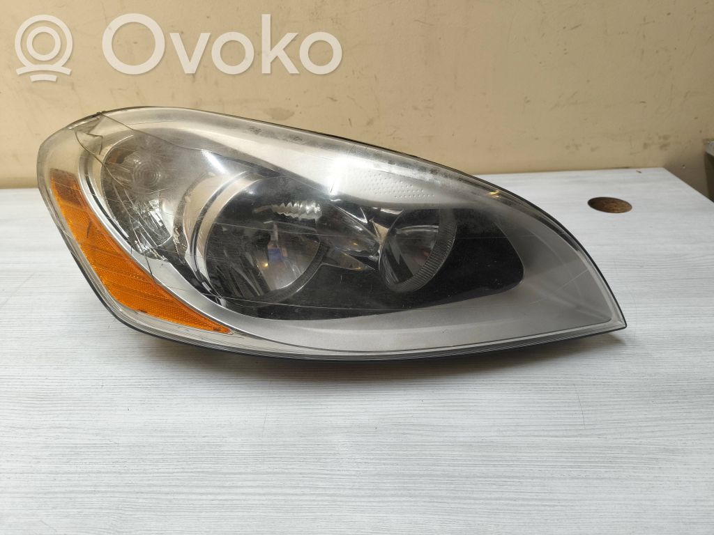 Volvo XC60 Headlight/headlamp 