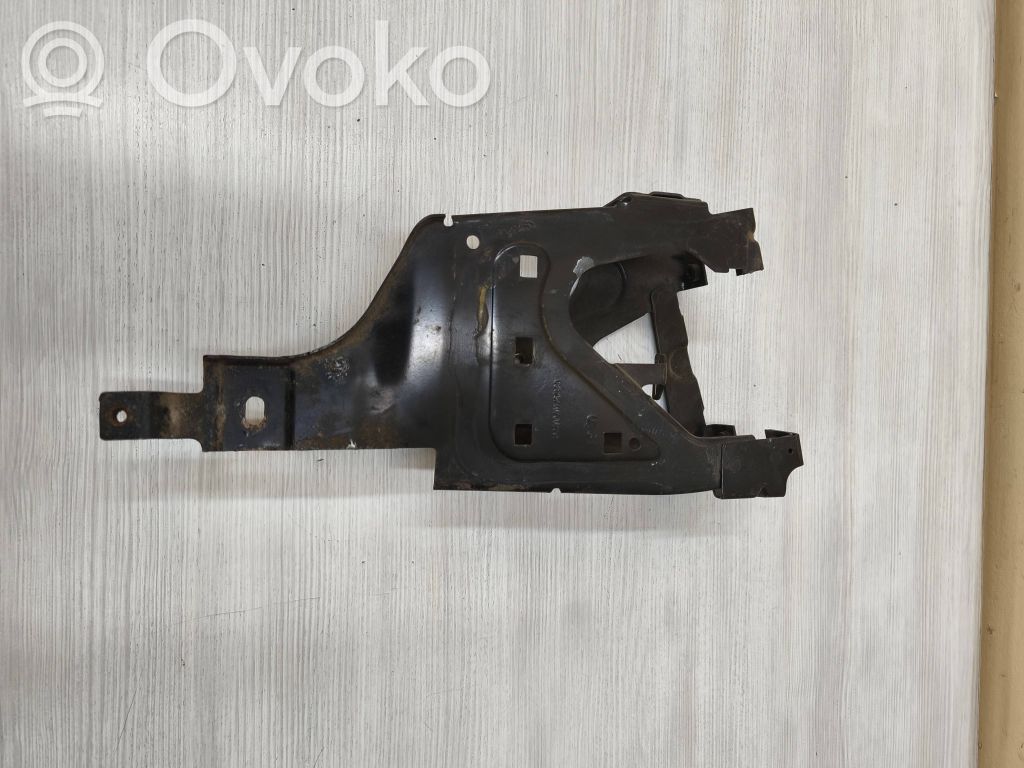 BMW 5 F10 F11 Support phare frontale 