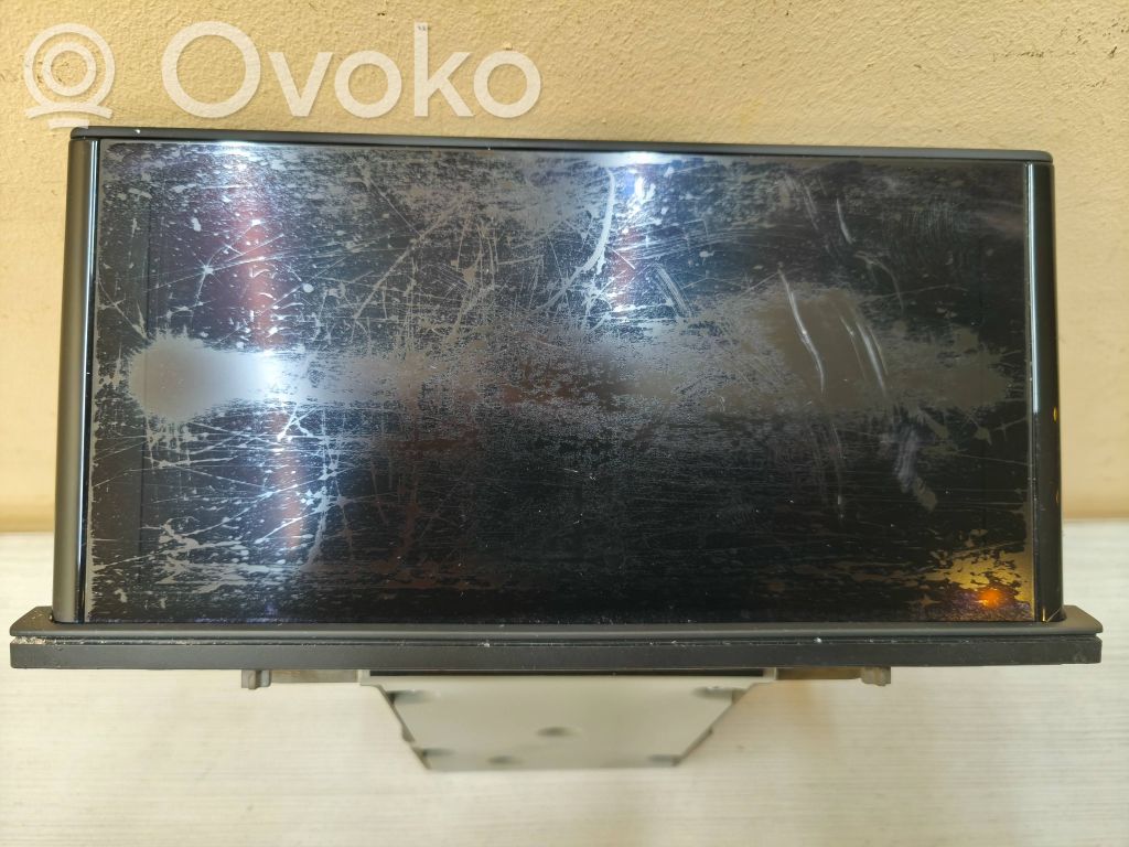 Audi Q2 - Screen/display/small screen 