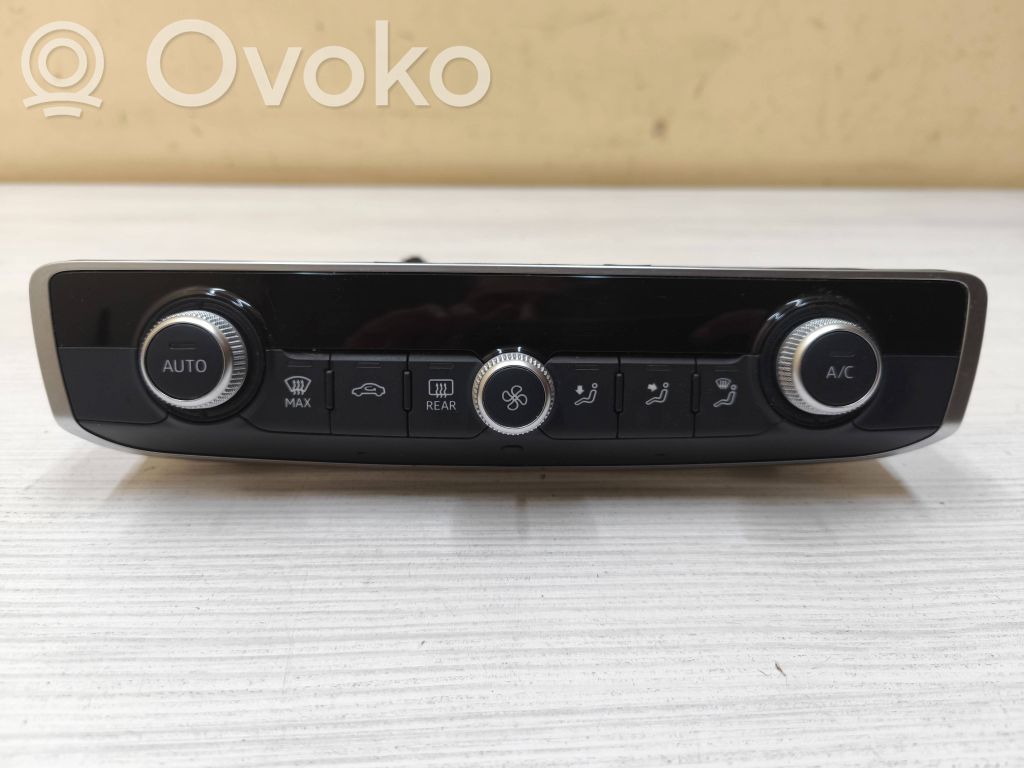 Climate control unit   8V0820043BJ