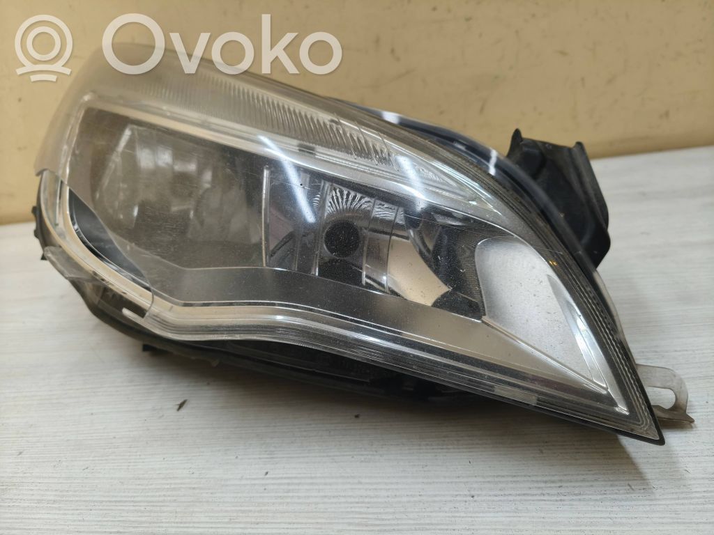 Opel Astra J Scheinwerfer 