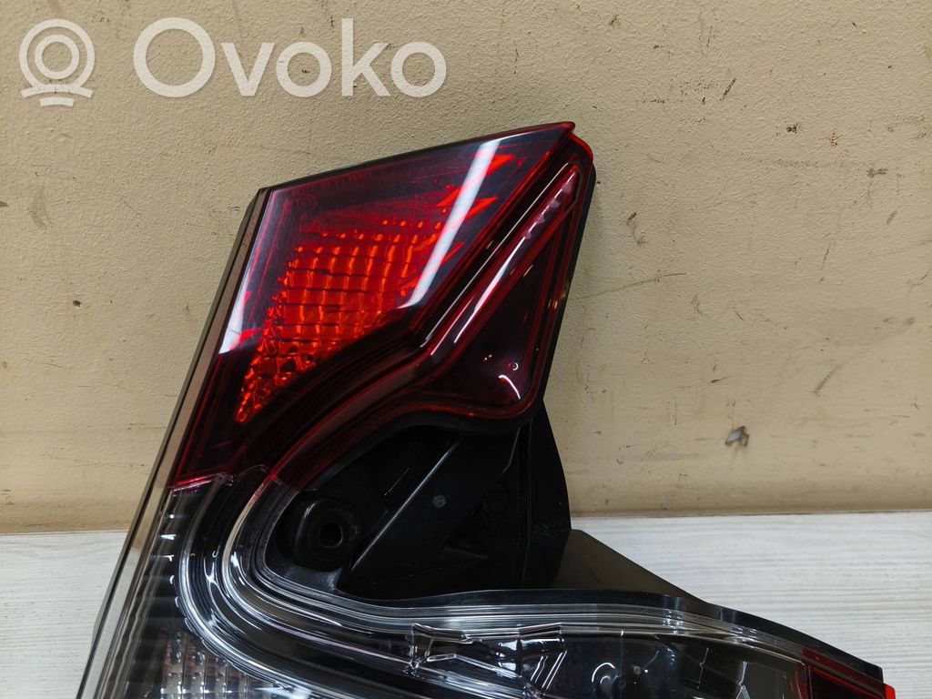 Toyota C-HR I Lampă spate în caroserie 