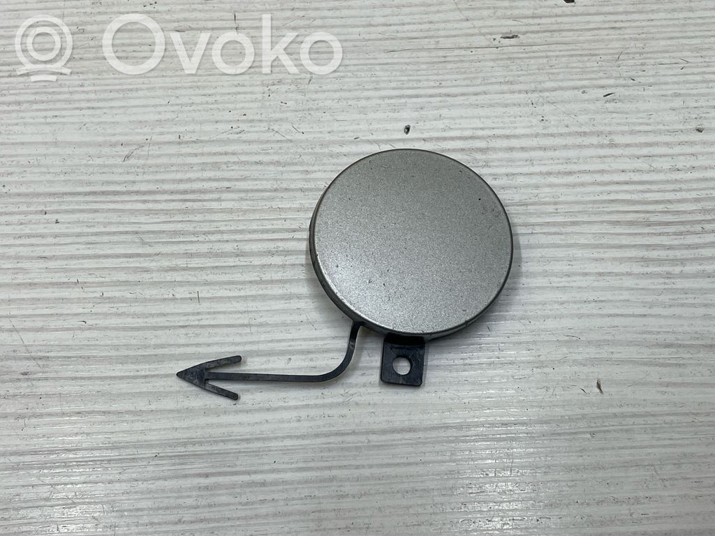 Volkswagen PASSAT B7 Tapa/tapón del gancho de remolque delantero 