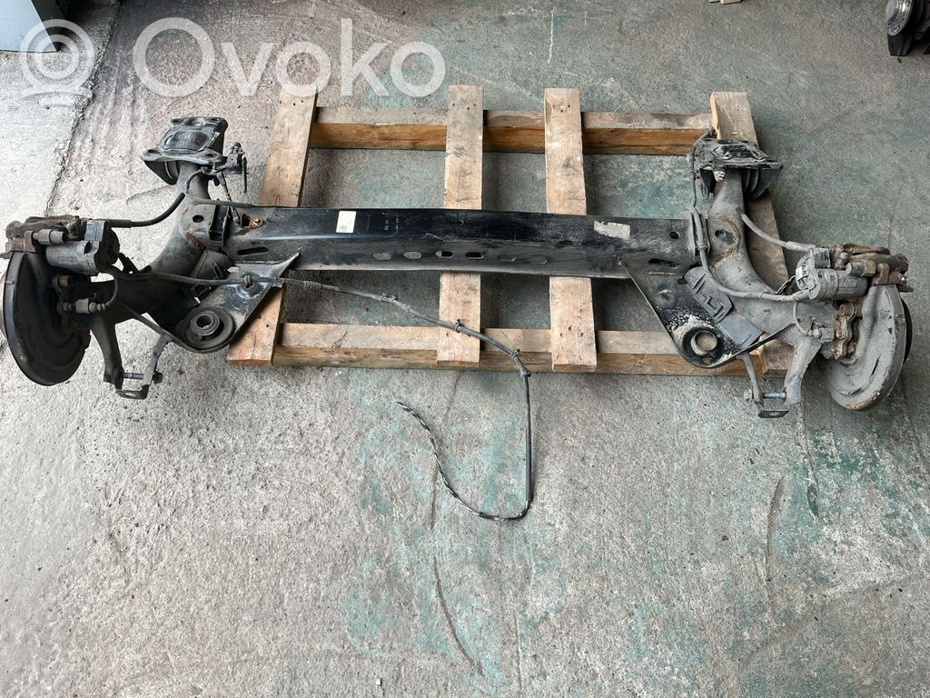 Hinterachse   5Q0501049BJ,5Q0501115,02S23422