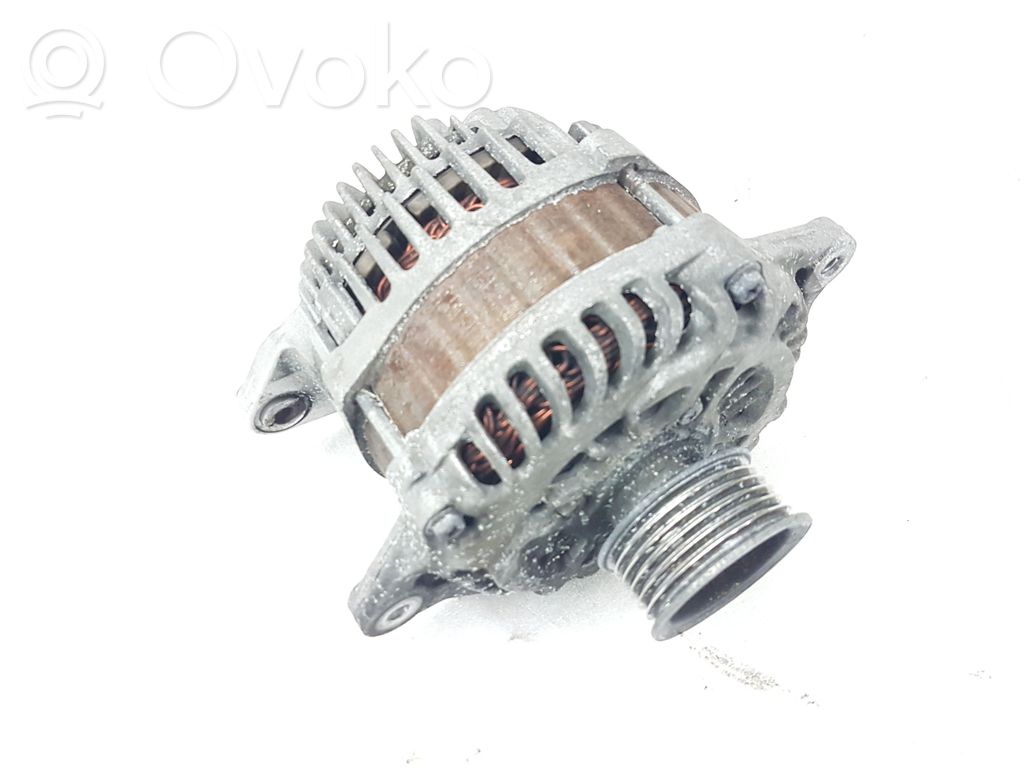 Subaru Legacy Ģenerators 