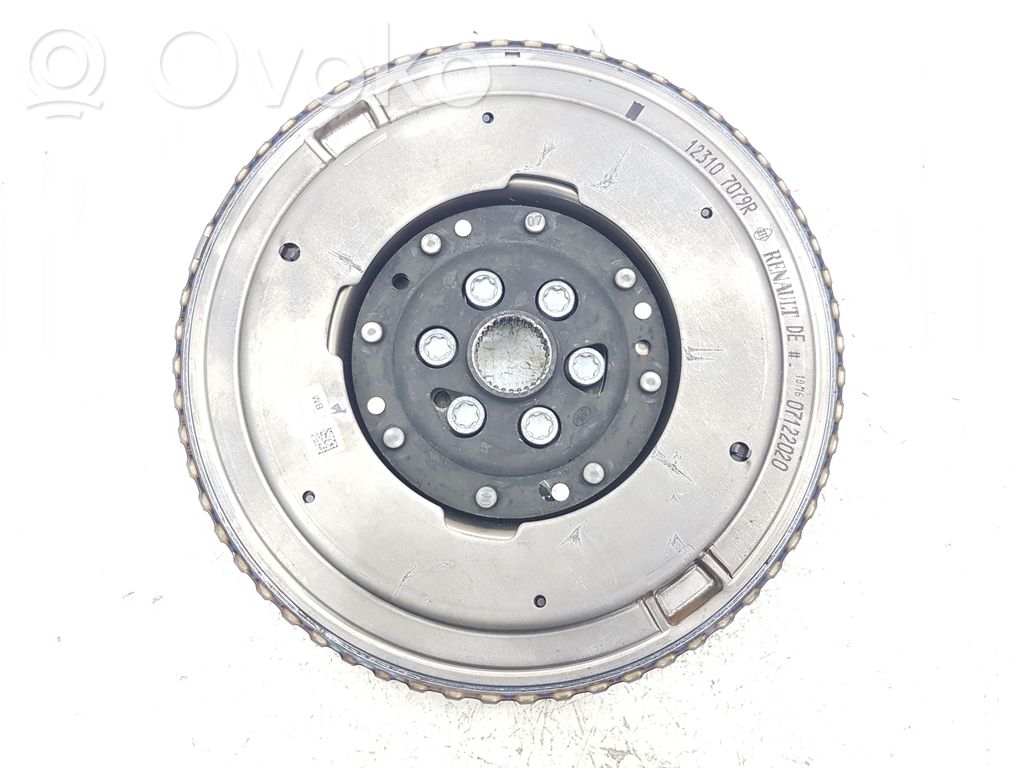 Nissan Qashqai Sankabos komplektas 