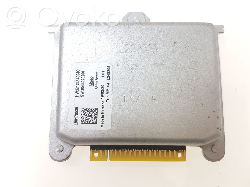 Peugeot 208 II Headlight ballast module Xenon 