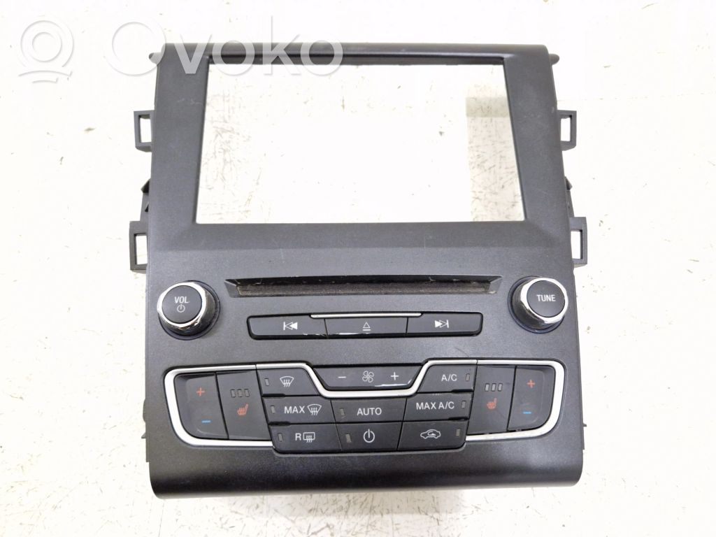 Ford Fusion II Climate control unit 