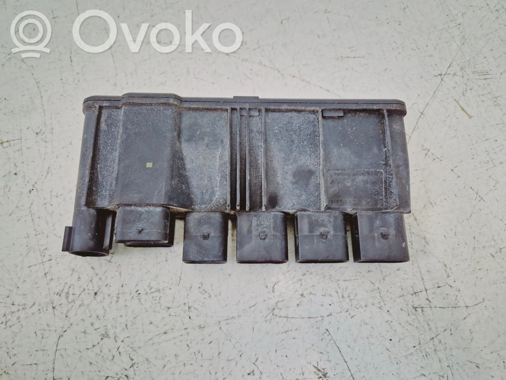 BMW 5 G30 G31 G38 Inne komputery / moduły / sterowniki 