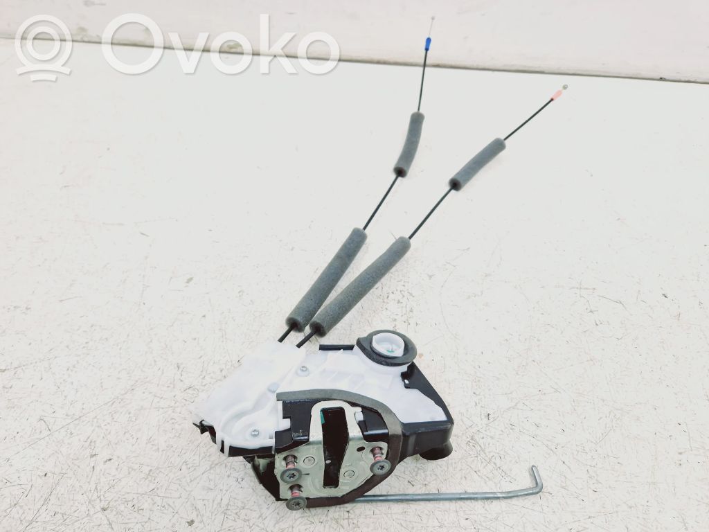 Subaru Outback (BT) Front door lock 