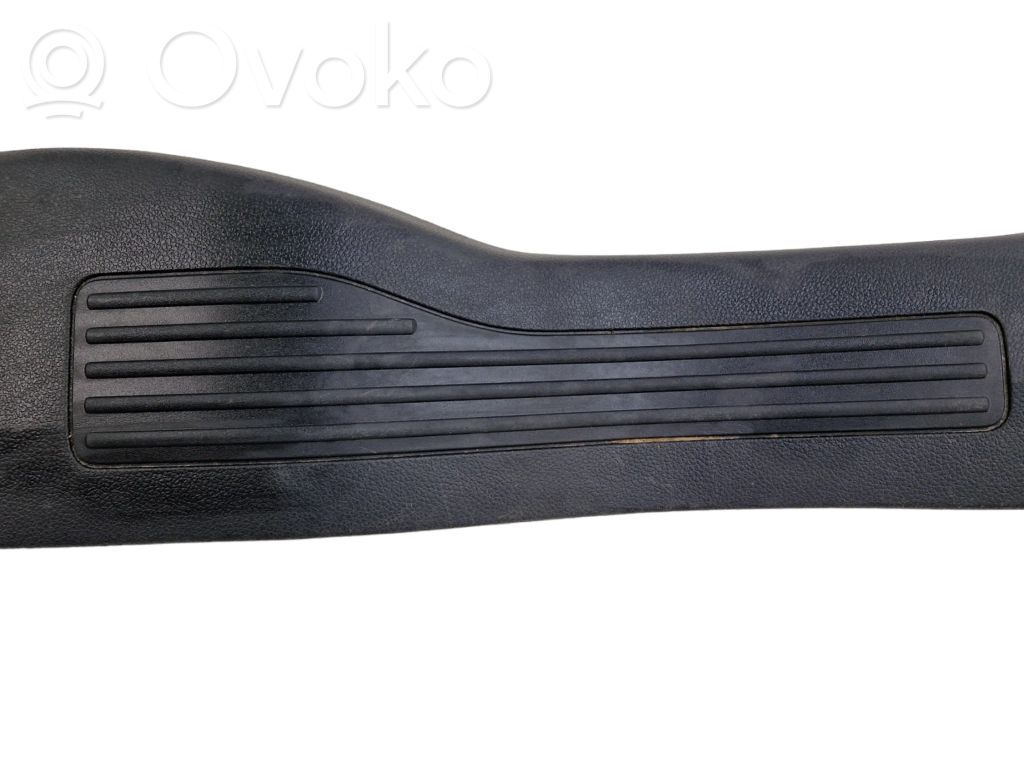 Ford Explorer V Galinio slenksčio apdaila (vidinė) 
