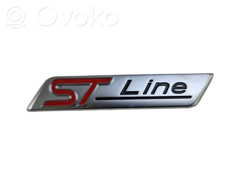 Ford Escape IV Fender model badge letters 