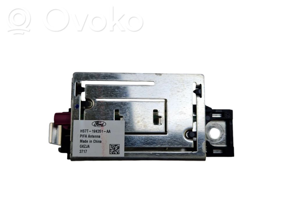 Ford Fusion II Radion antenni 