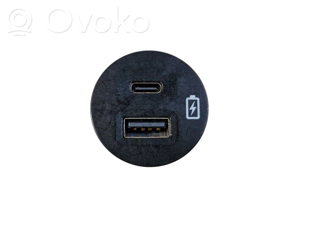 Ford Escape IV Enchufe conector USB 