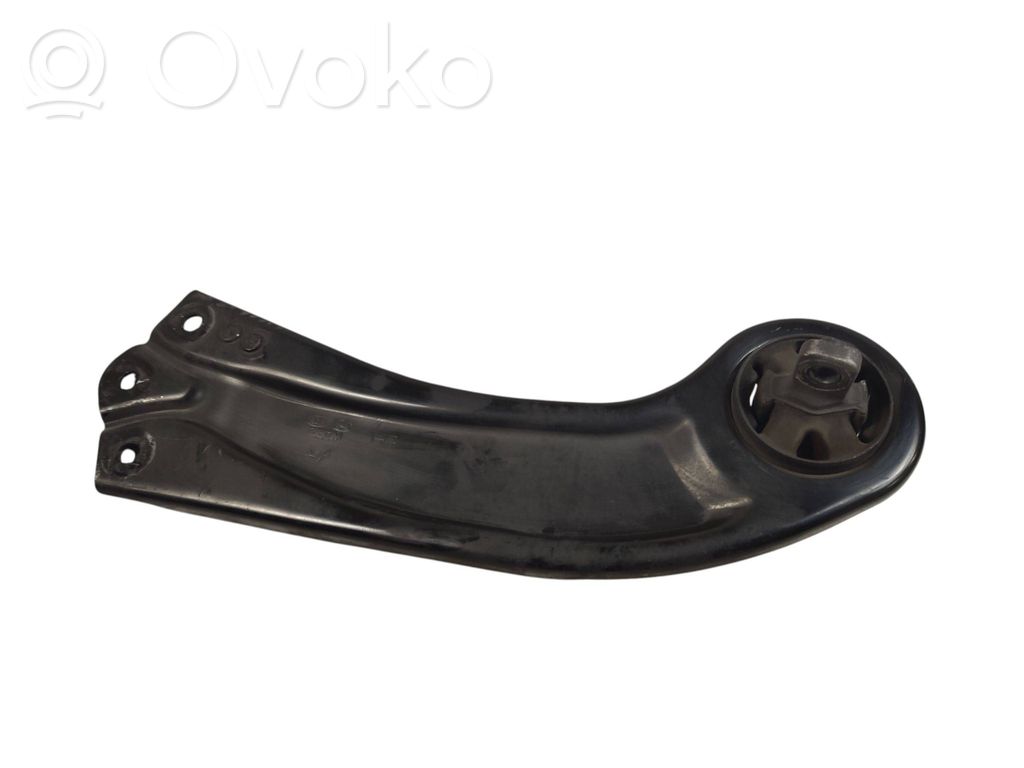 KIA Sportage Rear upper control arm/wishbone 