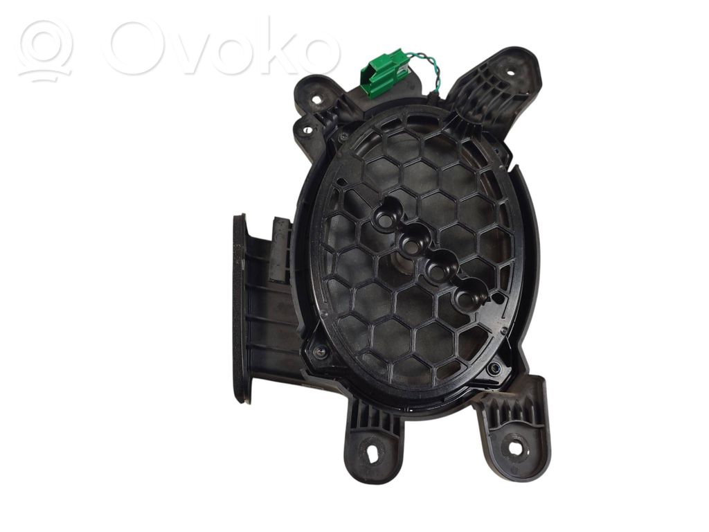 Ford Escape IV Subwoofer-bassokaiutin 