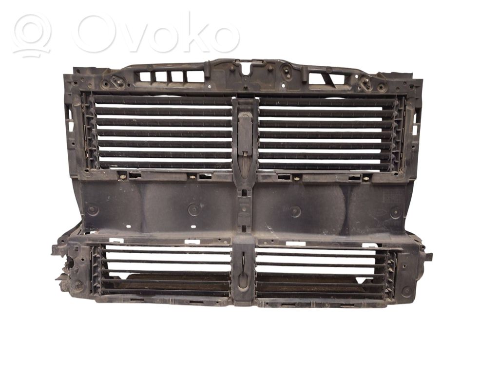Ford Escape IV Radiatoriaus oro nukreipėjas (-ai) 