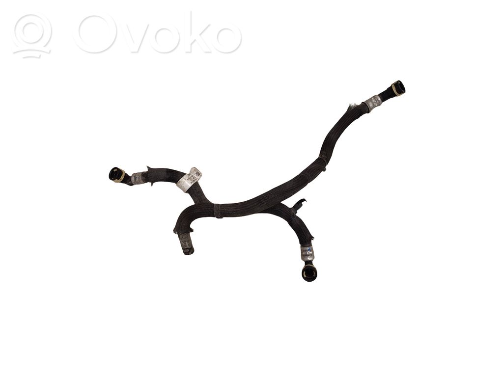 Engine coolant pipe/hose   P1M37G071,P1M37G071FAA,EE0WA,22216
