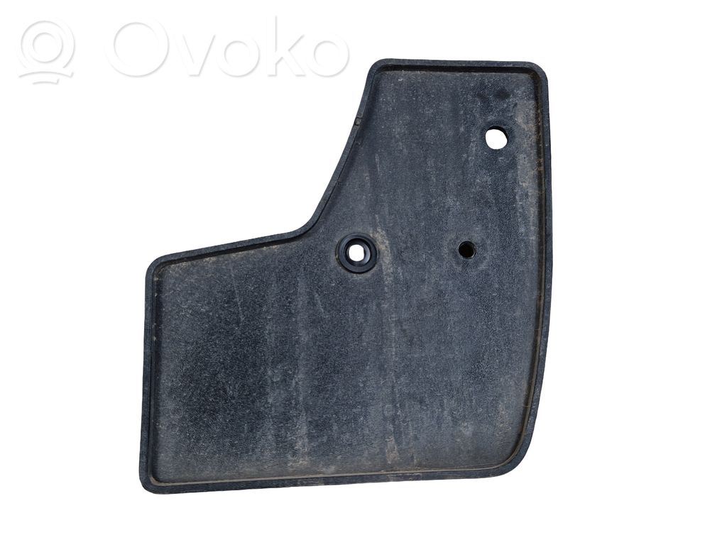 Ford Escape IV Chlapacze tylne 