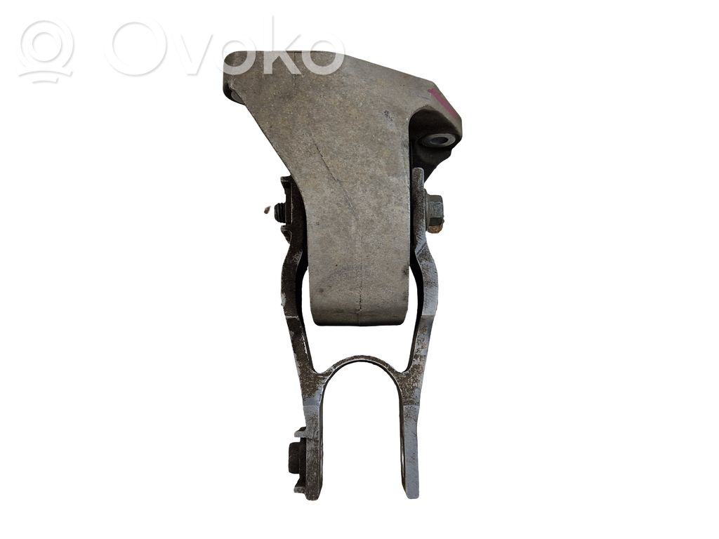 Volvo XC60 Engine mount bracket 