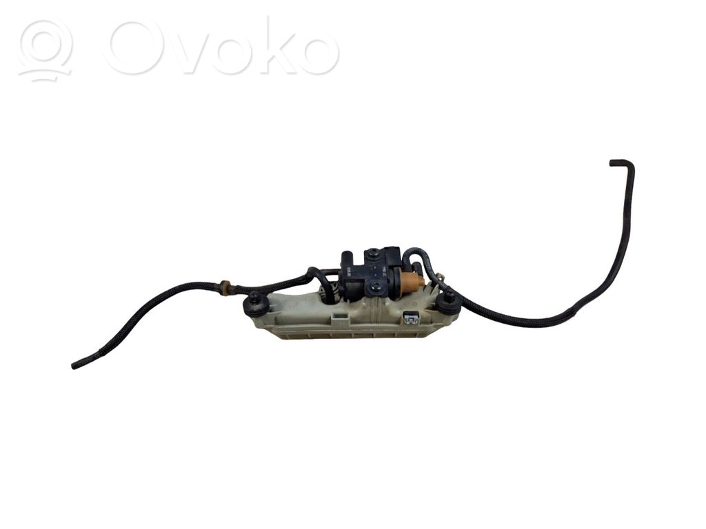 Volvo XC60 Podciśnieniowy zbiornik powietrza 