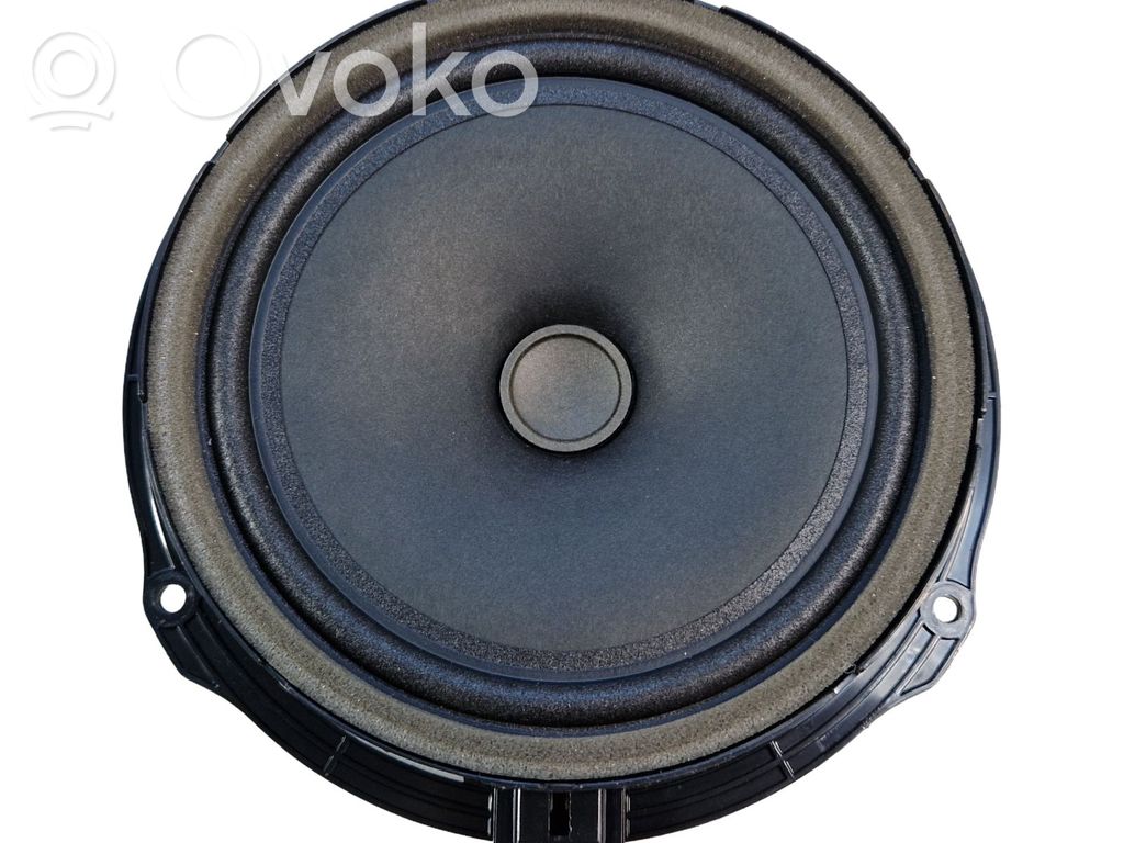 Jaguar E-Pace Front door speaker 