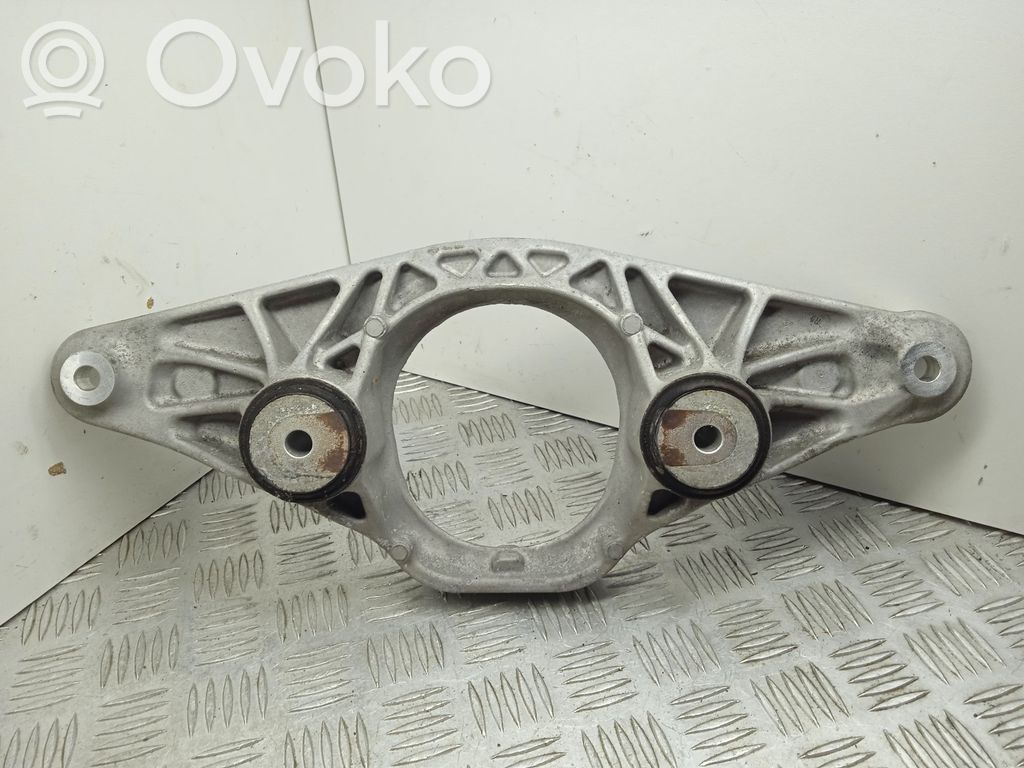 BMW 5 F10 F11 Rear differential/diff mount bracket 