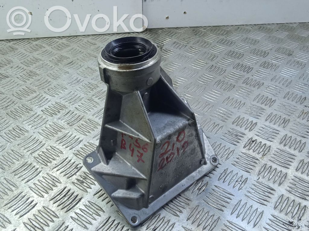 BMW 4 F36 Gran coupe Driveshaft support bearing bracket 