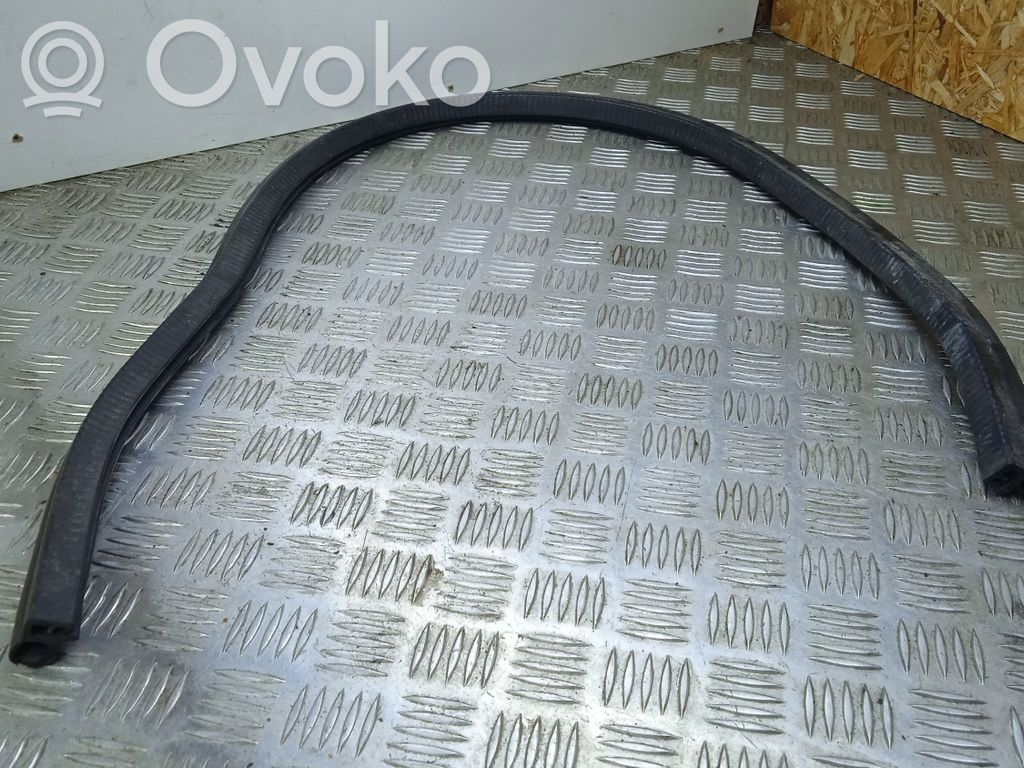 Audi A3 S3 8V Engine compartment rubber 