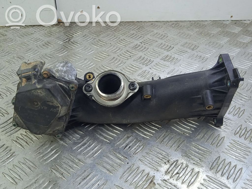 Volkswagen Touareg II Electric throttle body valve 