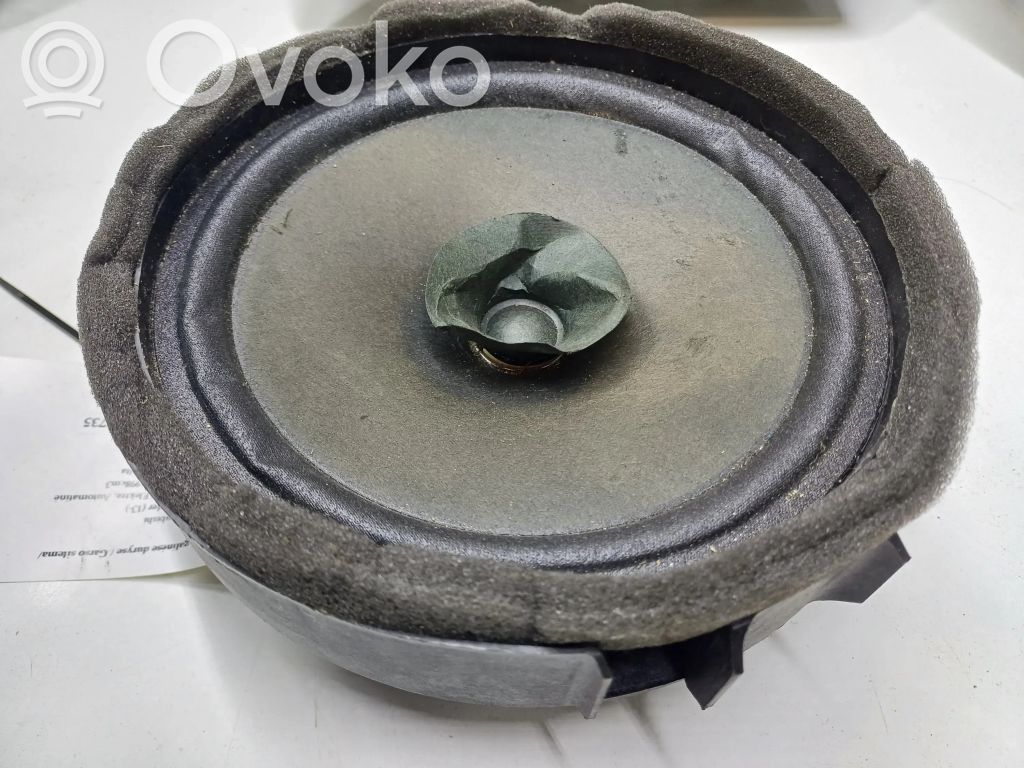 Mitsubishi Outlander Rear door speaker 