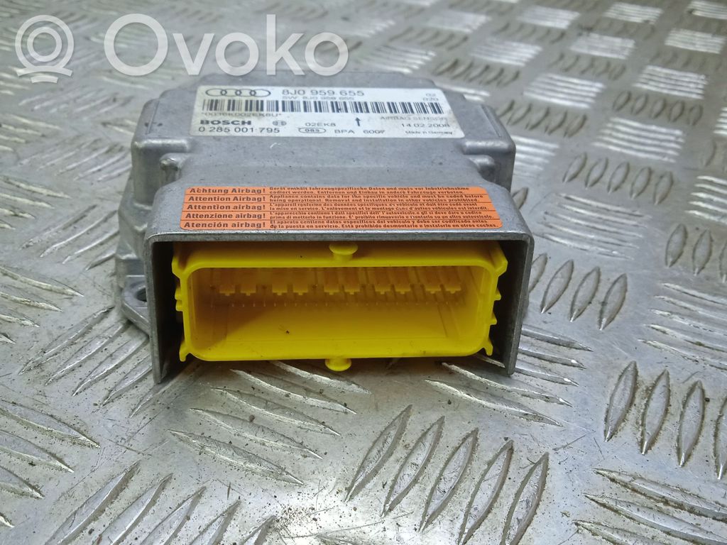 Audi TT TTS Mk2 Airbag control unit/module 