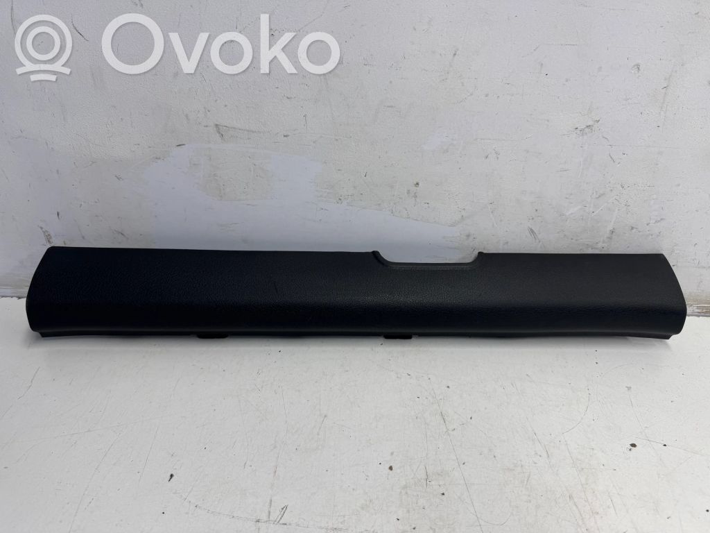 KIA Stinger Moldura protectora del borde delantero 
