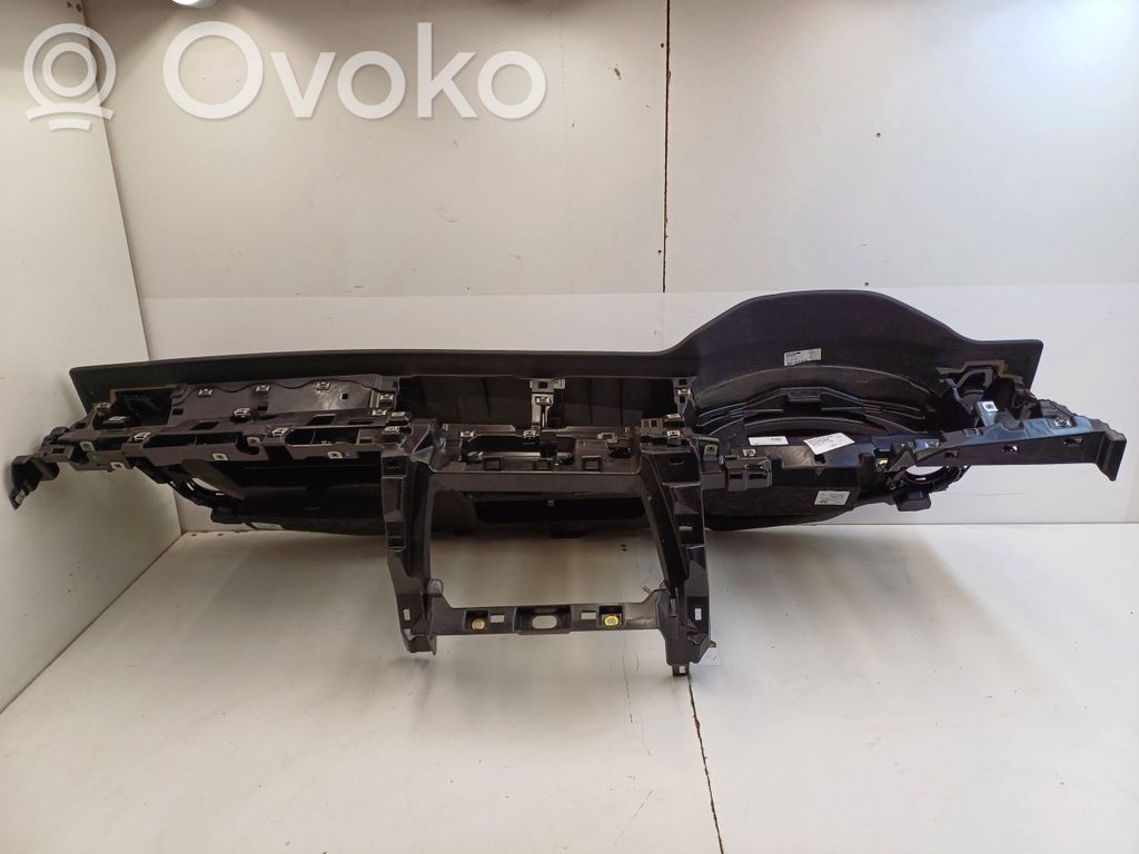 Audi Q7 4M Dashboard 
