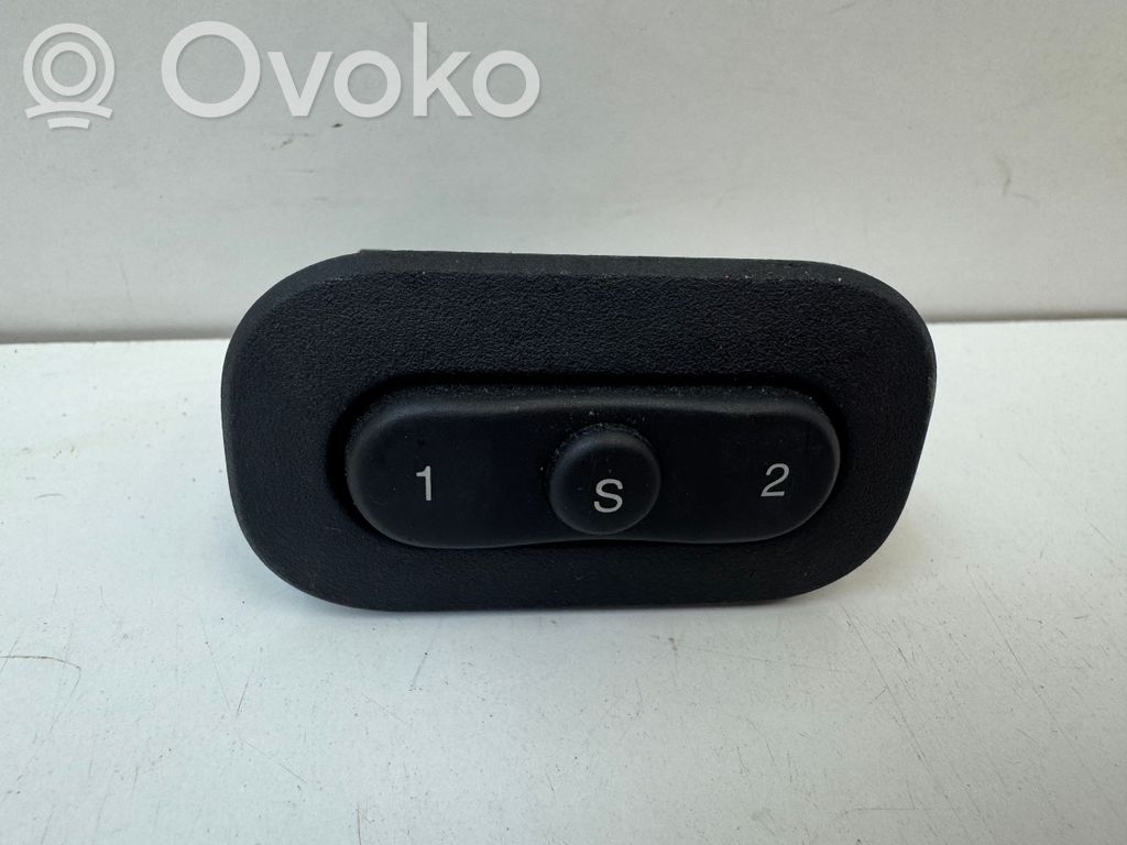 Jeep Grand Cherokee Seat memory switch 