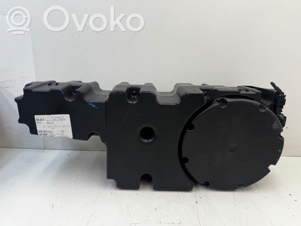 Audi Q7 4M Subwoofer 