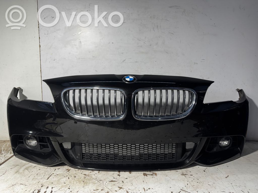 BMW 5 F10 F11 Zderzak przedni 