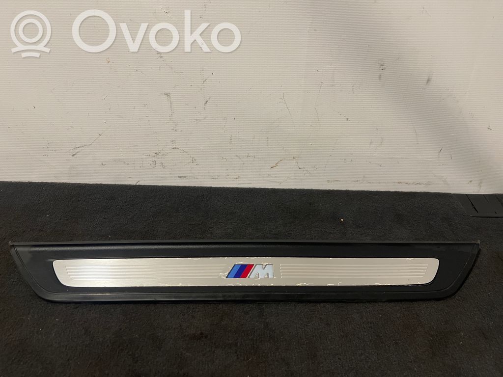 BMW 5 G30 G31 G38 Etuoven kynnyksen suojalista 