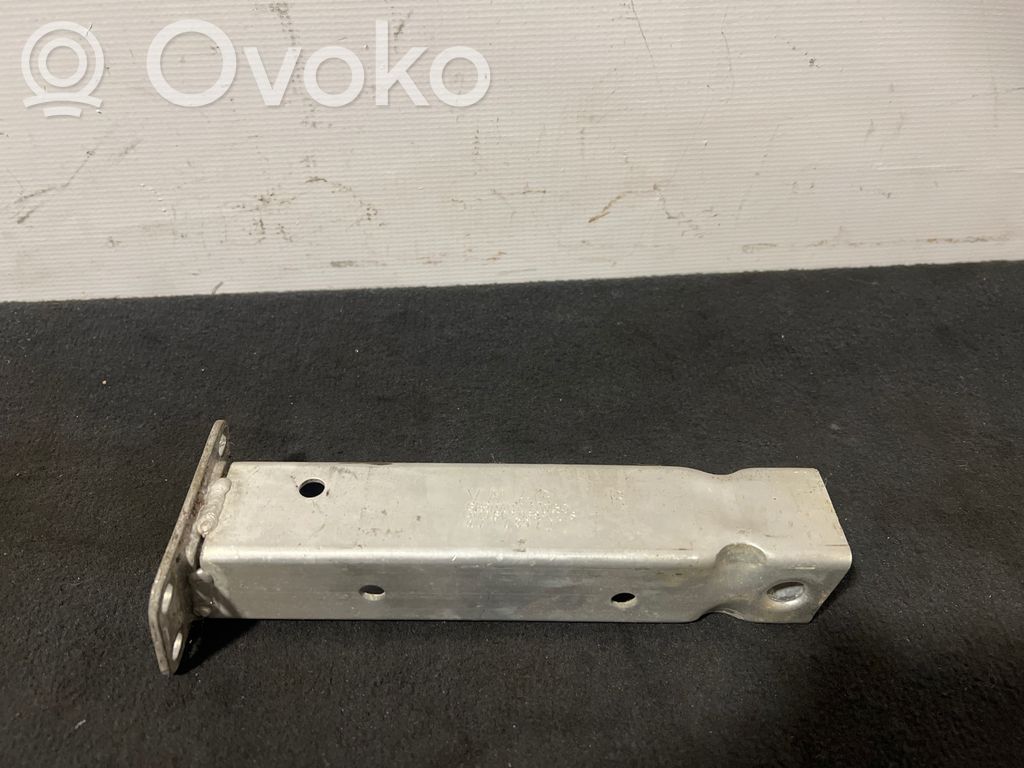 Audi Q7 4M Radiator support slam panel bracket 