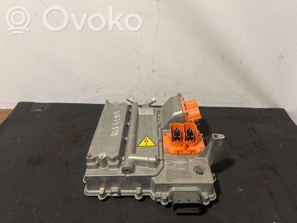 Volvo XC60 Sprieguma pārveidotājs 