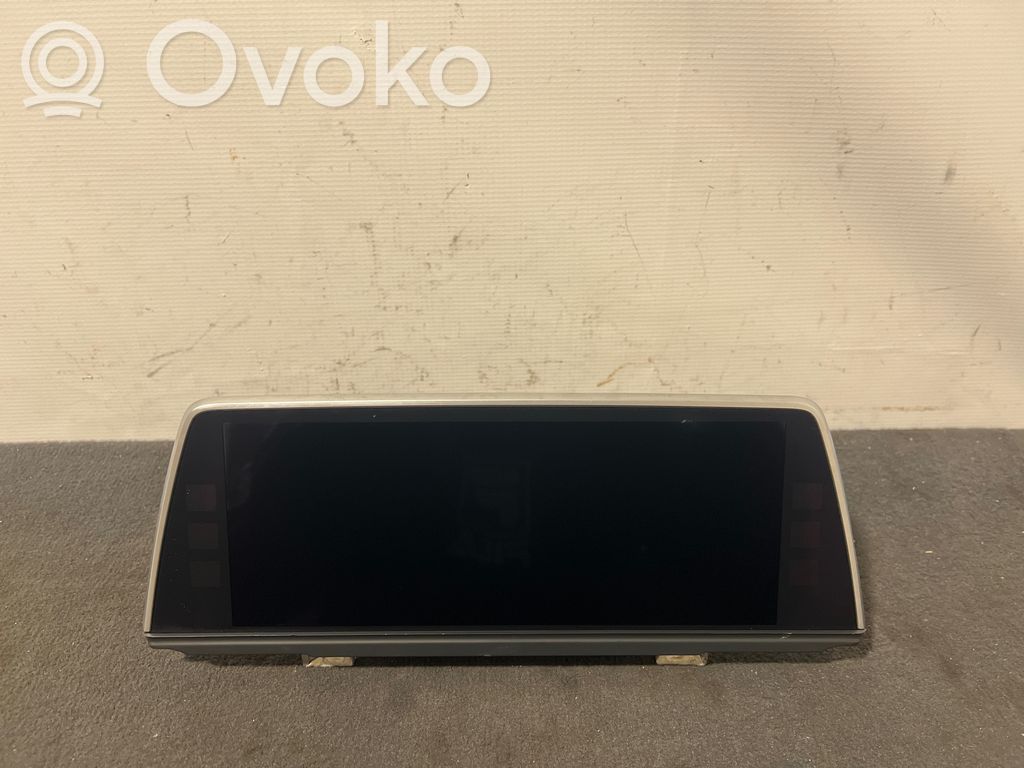 BMW 7 G11 G12 Monitor / wyświetlacz / ekran 