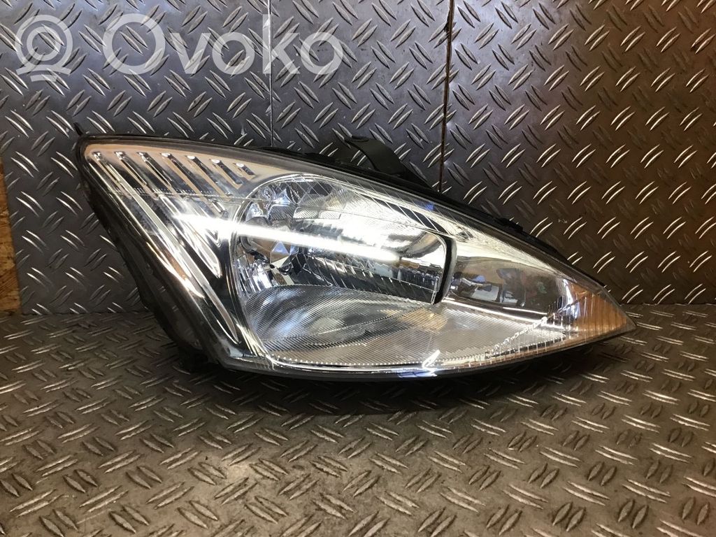 Headlight/headlamp   205675B