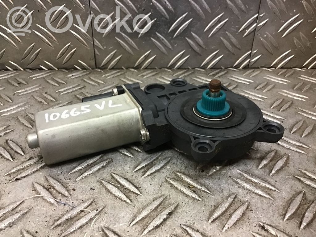 Ford Fiesta Silnik regulatora szyby drzwi przednich 