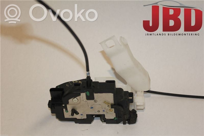 KIA Ceed Cerradura de puerta trasera 