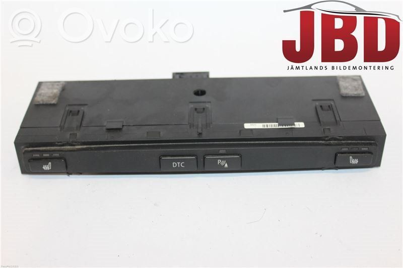 BMW 5 E60 E61 Seat heating switch 