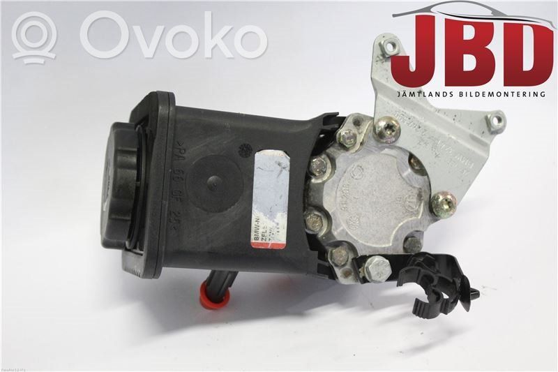Ohjaustehostimen pumppu   32416754172