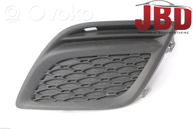 Volvo XC60 Front bumper lower grill 