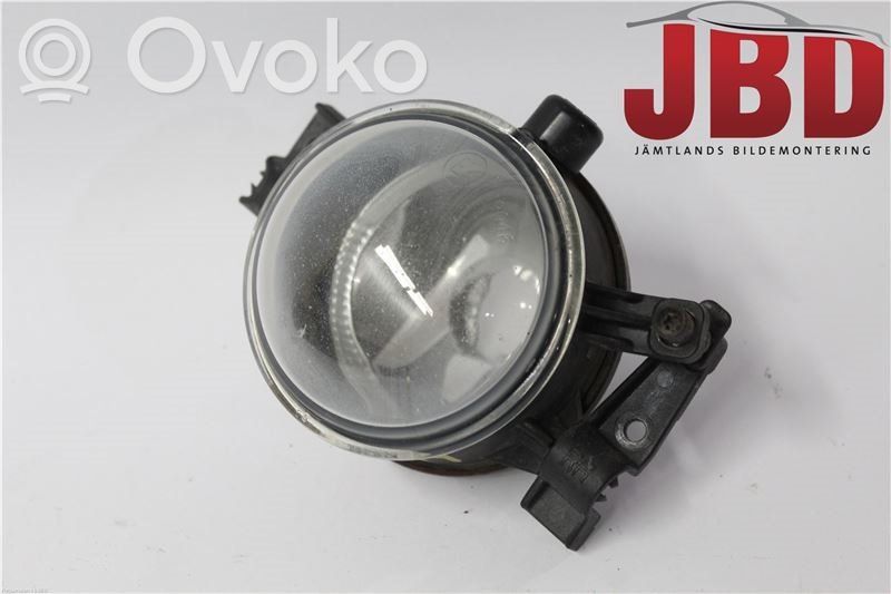 Miglas lukturis priekšā   1481005