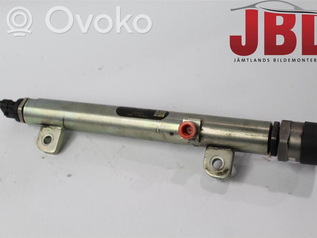 Saab 9-3 Ver2 Tuyau de conduite principale de carburant 