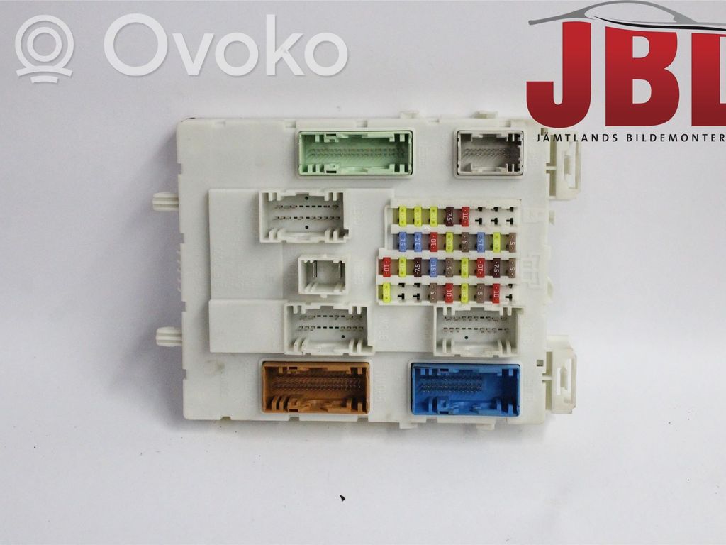 Ford Focus Fuse module 
